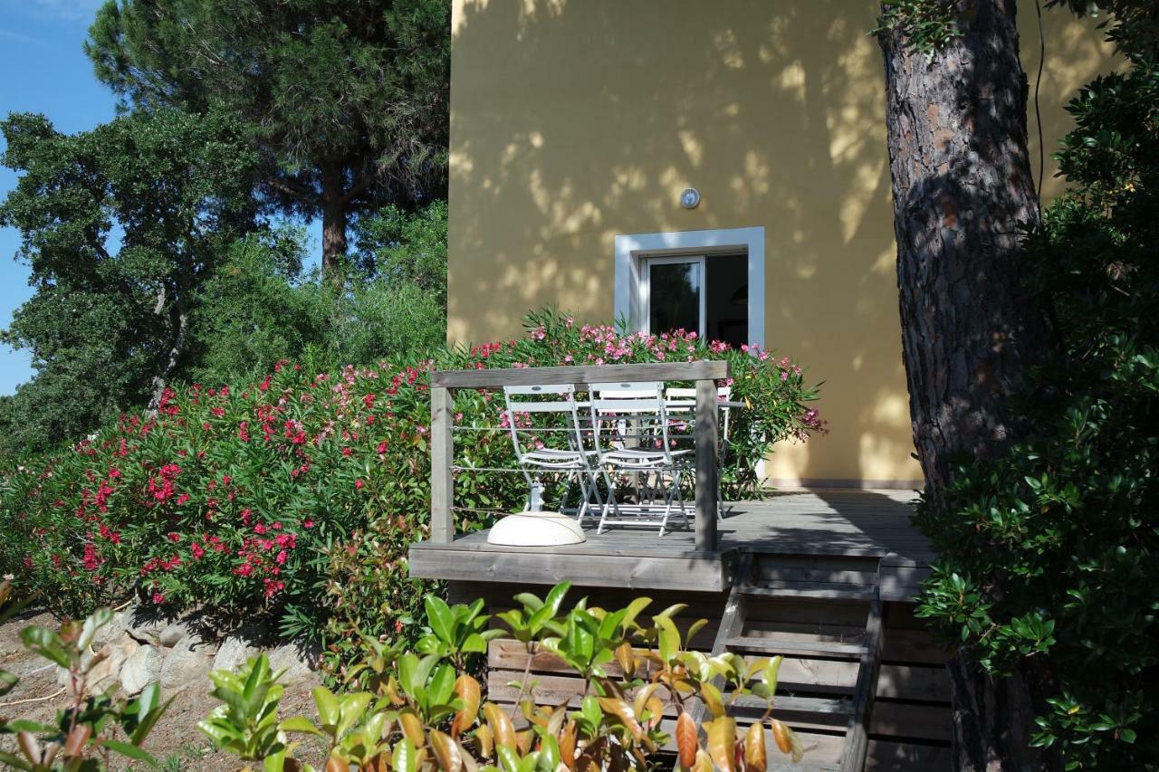 Villa Pietra Rossa Sainte-Lucie de Porto-Vecchio ภายนอก รูปภาพ